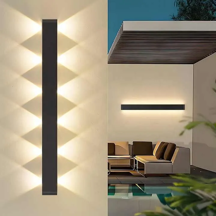 أضواء جدارية خارجية طويلة Long Outdoor Wall Lights