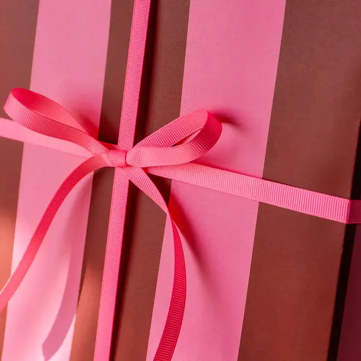 Chingona Wrapping Paper (Roll of 3 Sheets)